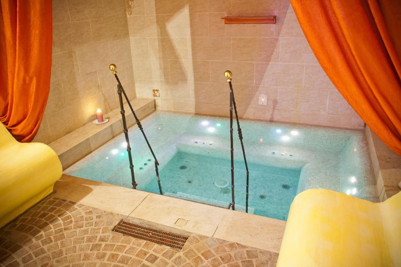 Pregnana Milanese Agriturismo Cascina Madonnina מראה חיצוני תמונה