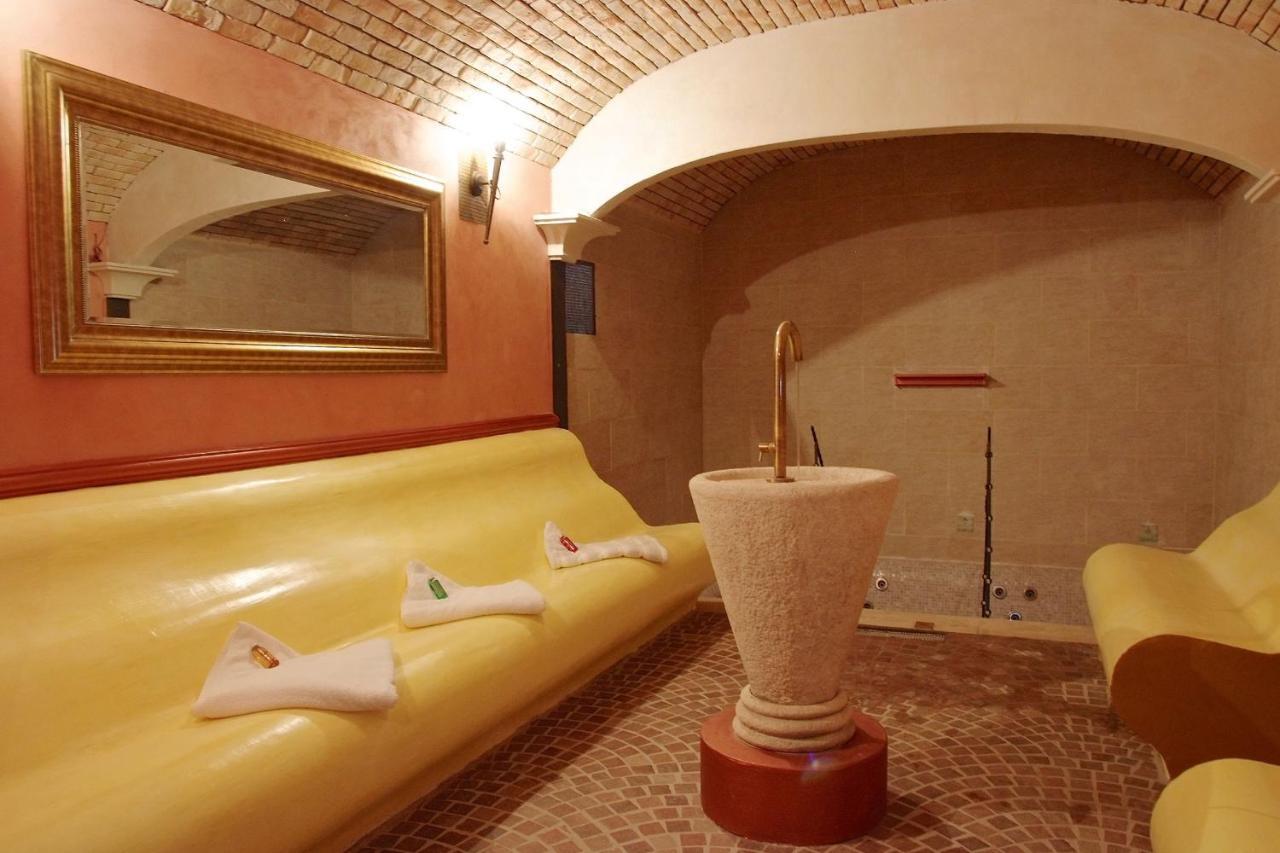 Pregnana Milanese Agriturismo Cascina Madonnina מראה חיצוני תמונה