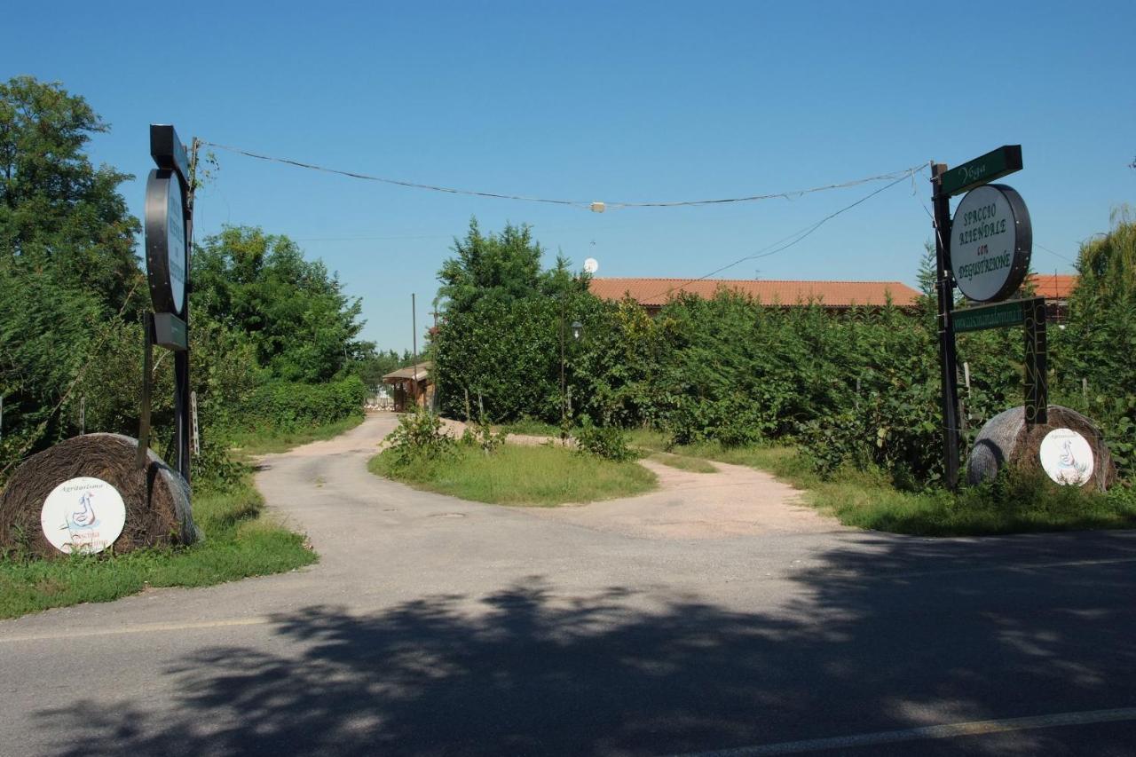 Pregnana Milanese Agriturismo Cascina Madonnina מראה חיצוני תמונה
